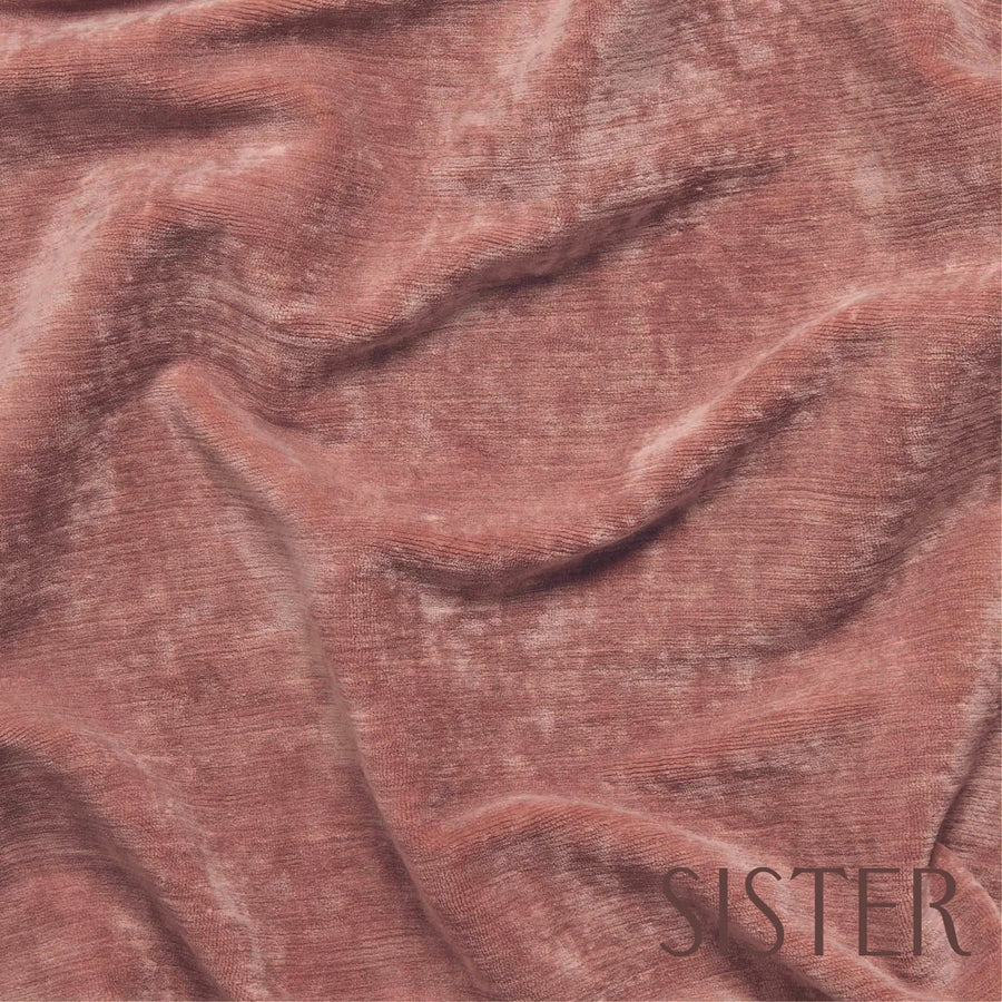 KATE-TAYLOR-COLLECTIVE-YARN-COLLECTIVE-ATLAS-LINEN-VELVET-CAMELLIA-FABRIC-LOOSE-SAMPLE